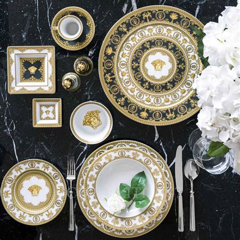 versace baroque dinnerware.